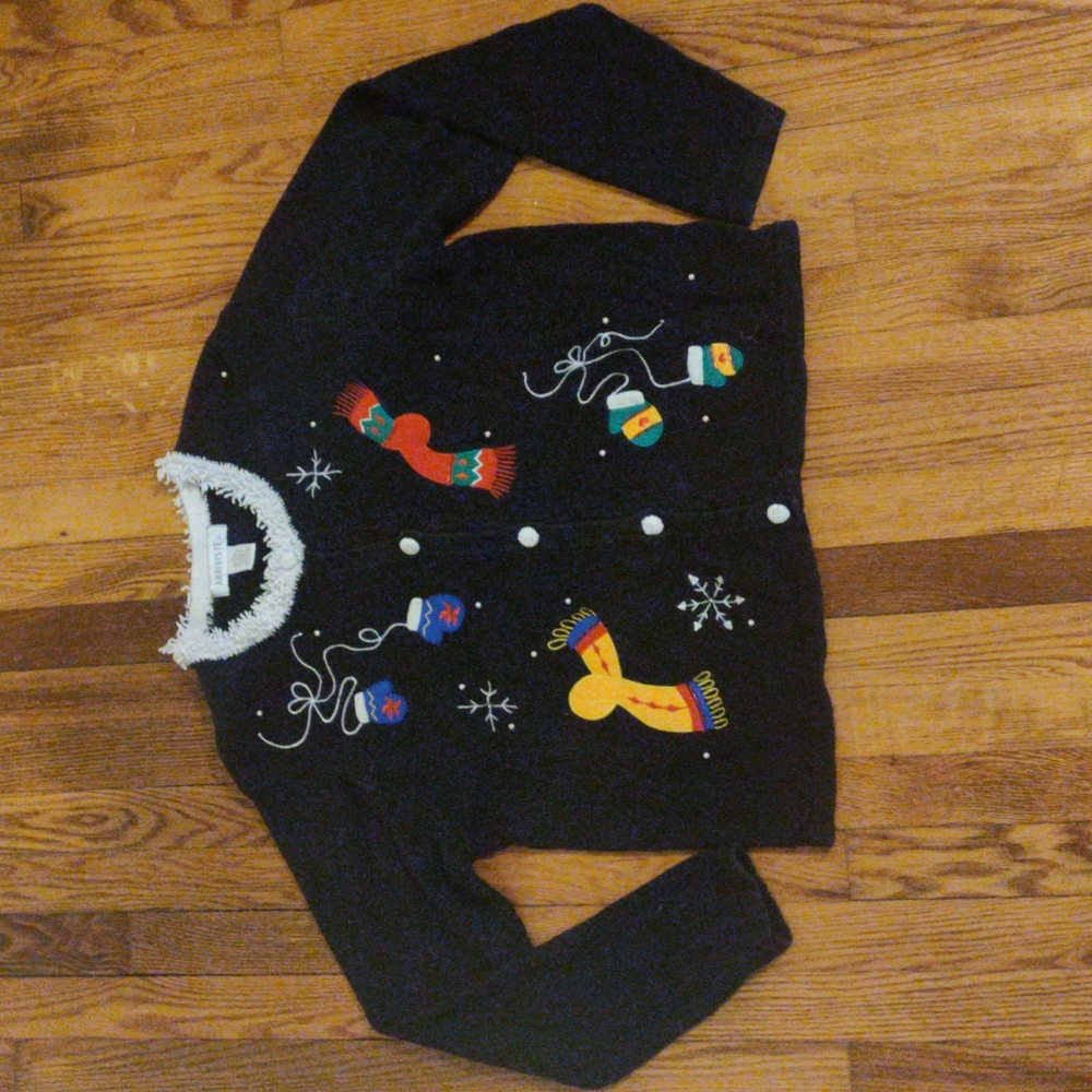 Women's Arriviste Black Christmas Holiday Sweater